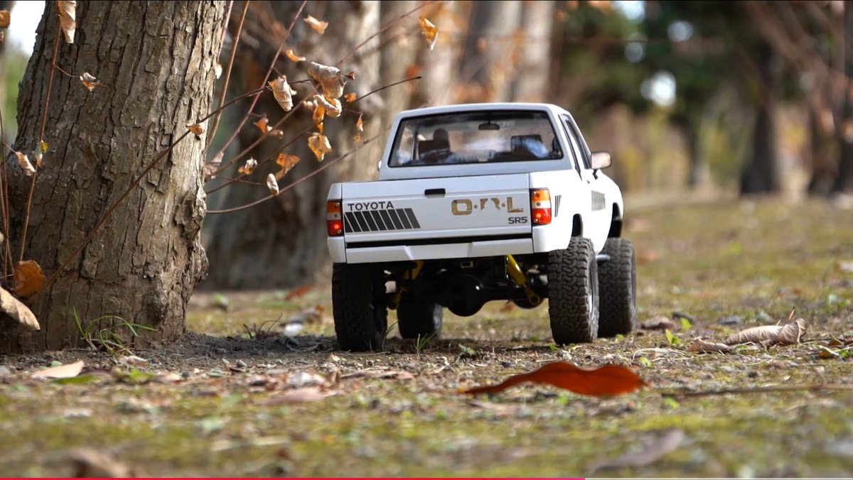 在庫即納】✨ RC4WD Trail Finder 2 1987 トヨタ ハイラックス