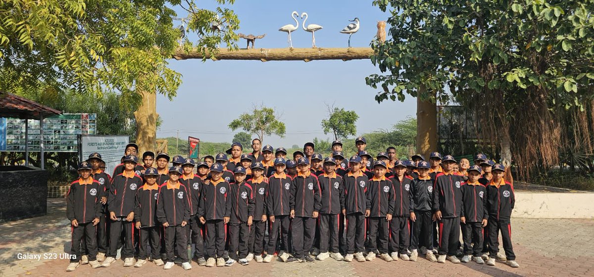ssbjam11's tweet photo. #NatureCamp
Class VI cadets visited Khijadiya Bird Sanctury, Jamnagar, exploring biodiversity , observing birds and learning conservation. Overnight stay added to the experience. https://t.co/UvO2kBZPG6