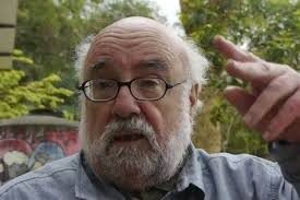 artillero1940's tweet photo. IÑAKI GIL DE SAN VICENTE:HAY QUE FRMAR UN EJERCITO BOLIVARIANO(ceo que este bocón marxista está dándole duro al chacolí. La pinta lo delata) https://t.co/XM936VqHie