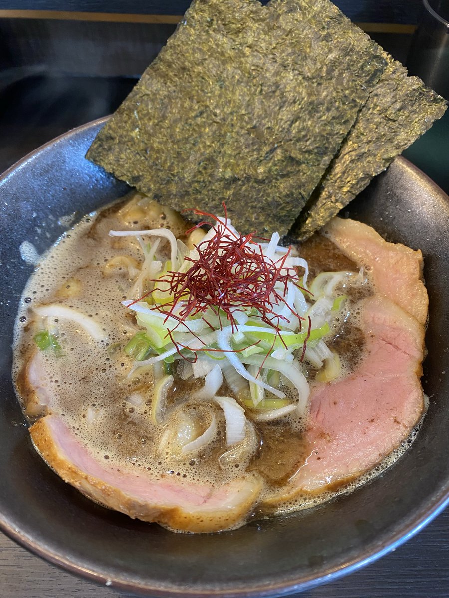 hide_slotter's tweet photo. 駒込なにがし
今日は濃厚さが足りなかったから
スープまで全部飲み干してやったゼ https://t.co/urtmWk75EX