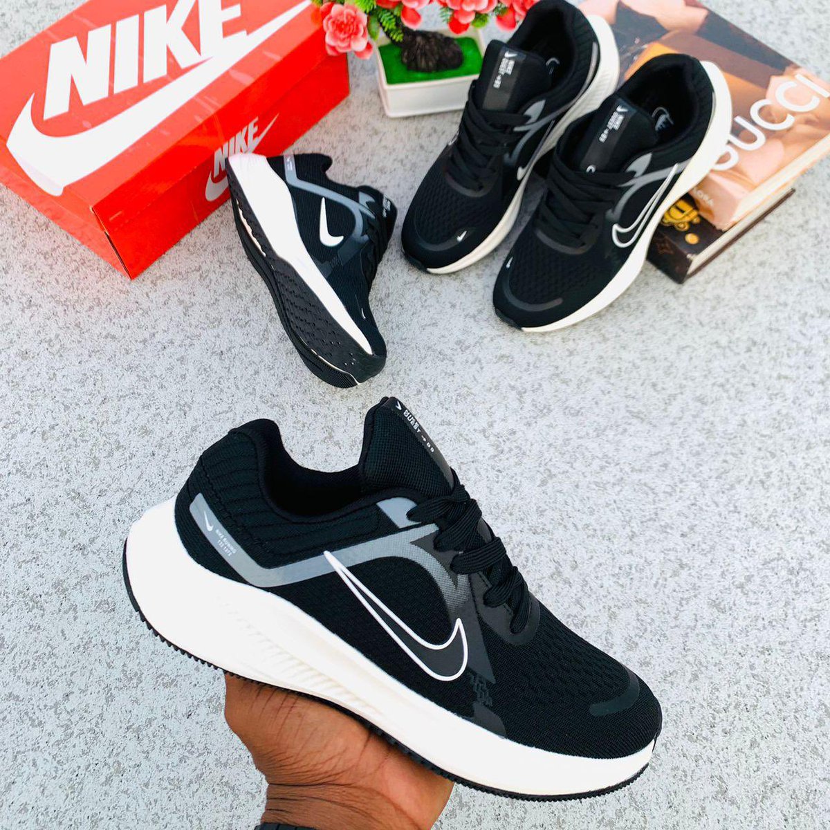 Sliders_Hub's tweet photo. Prices (NGN)
Frame 1 : 45k (size 38-45)
Frame 2 : 22k each 👛 
Frame 3 : 48k 👜 
Frame 4 : 45k (size 38-45)

Nationwide Delivery! 🚚 🇳🇬 

💬: Click link in bio to order via WhatsApp https://t.co/vsw7kEM9Mu