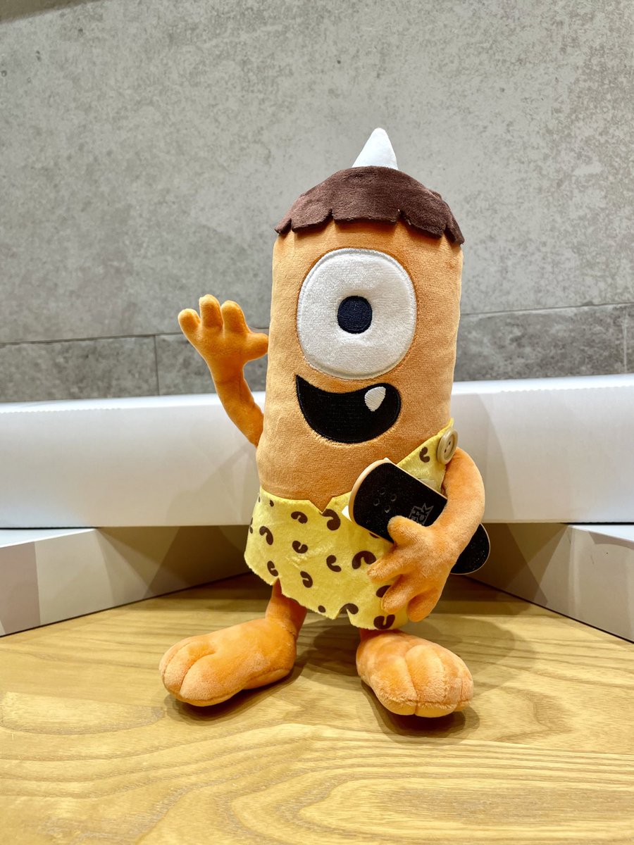 Kebiは運動神経抜群！🏀⚽️⚾️🏸🏓🥏
スケボーだっておてのもの～🛹🛹🛹
スノーボードも得意かな？🏂