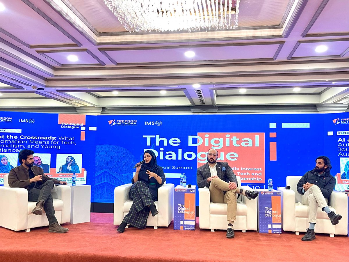 pressfreedompk's tweet image. AI reshapes Pakistan’s info ecosystem: Zahra Mazhar, Usama Bin Mansoor &amp;amp; Moaz Ahmad explore AI’s impact on content, algorithms, media business &amp;amp; youth ethics.
#FreedomNetwork  #TheDigitalDialogue #AIinMedia #PakistanJournalism 
#AIinPakistan