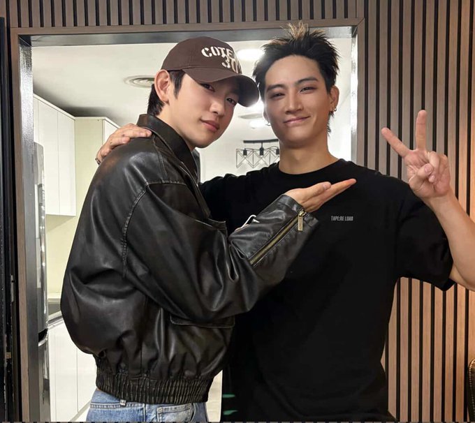 WE ARE STILL ALIVE #JJProject