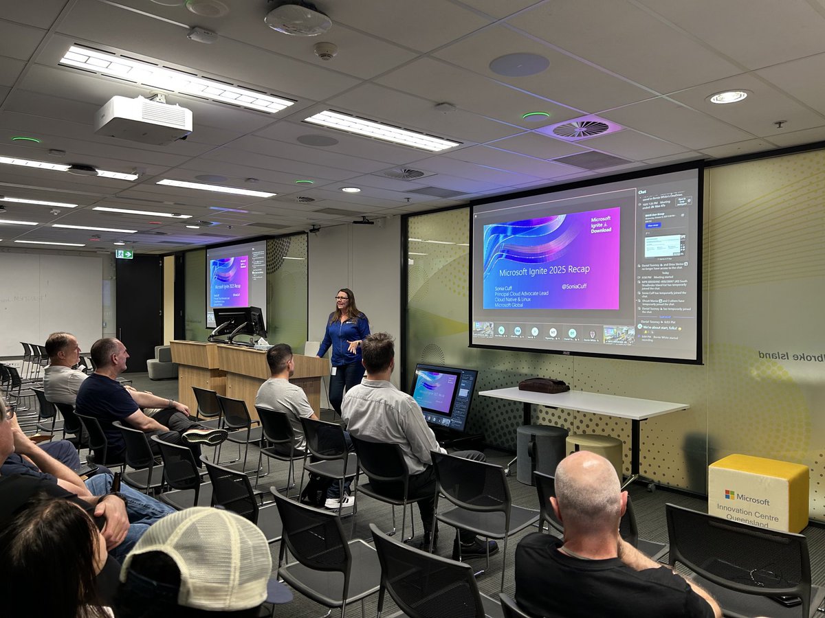 ⁦<a href="/SoniaCuff/">Sonia Cuff</a>⁩ now gives us a rundown on #Microsoft #MSIgnite updates at our ⁦<a href="/BrisbaneAzureUG/">Brisbane Azure UG</a>⁩ #meetup.