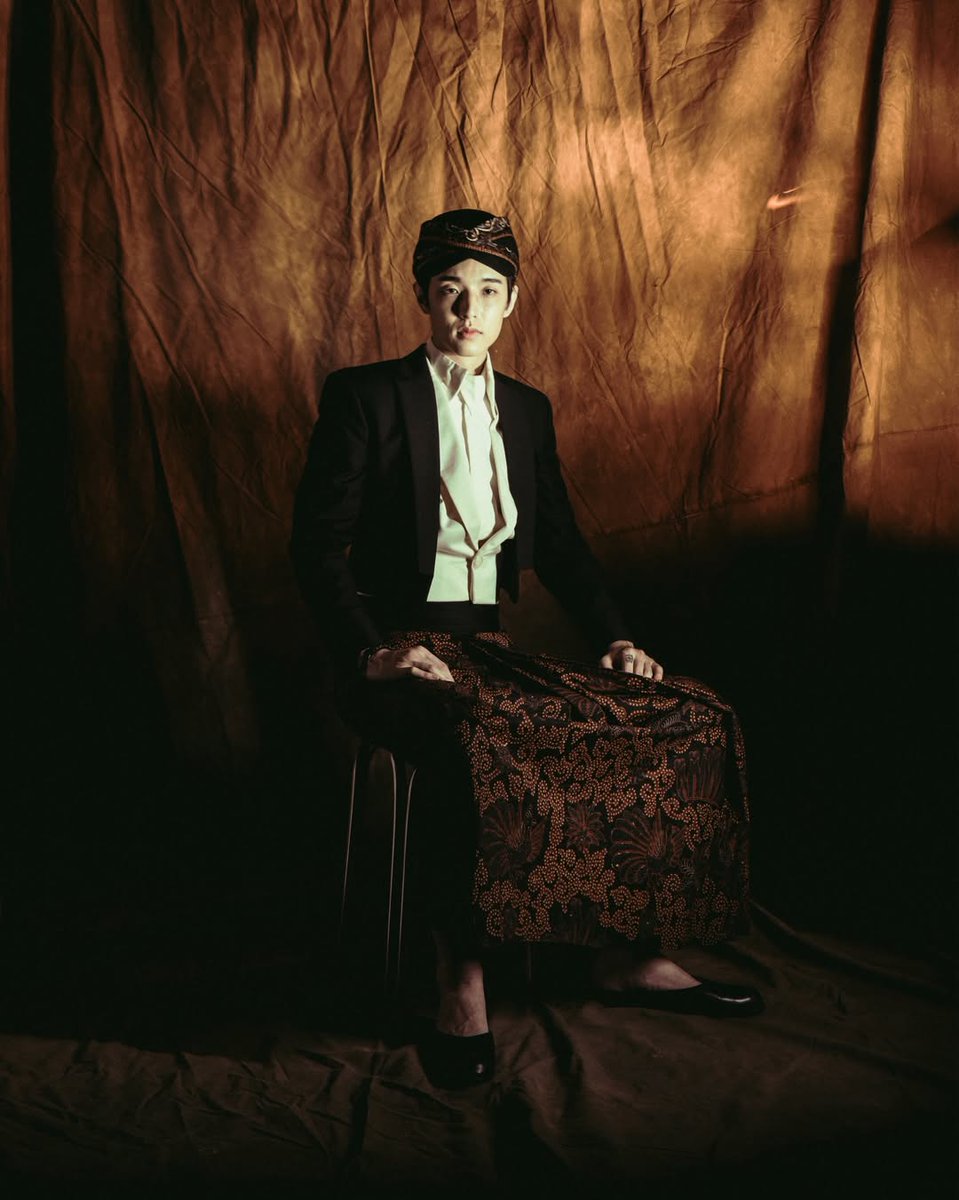 the javanese aura is standing out. jae park, J nya JAWAAAAAA