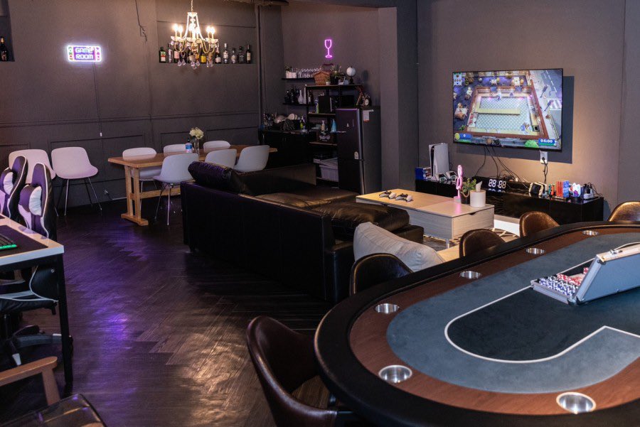 파티룸 장소 확정입니다 !
zeno 후유, 노사루 사토리 마야,
이외 모든 마루토쿠장르 코스하고 같이 노실
분... 모셔요ㅡ~