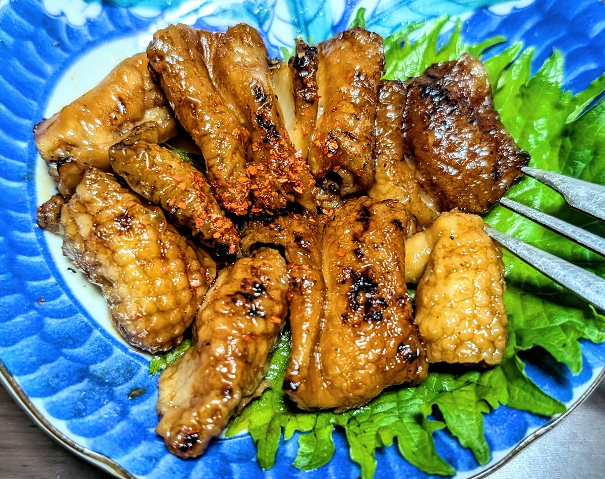 \[V}KWwRXfBAhbgR!!x:ŐV𐏎XV!!