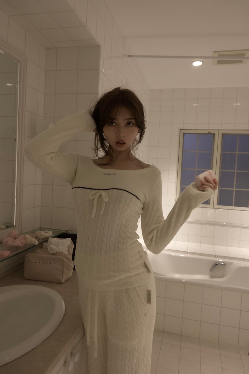 Sugar knit cable tops color ivory/pink beige ¥11000-tax in