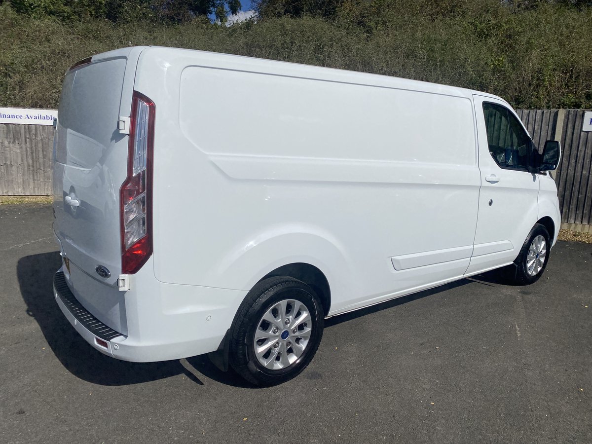GranthamCarShop's tweet photo. 2022/22  Ford Transit Custom 2.0 320 EcoBlue Limited Auto L2 H1 Euro 6 (s/s) 5dr  #FORD #TRANSITCUSTOM #GRANTHAMCARSHOP #EURO6 #USEDVANSGRANTHAM
https://t.co/8Co8GaSWXp https://t.co/HFd3jXAcmQ