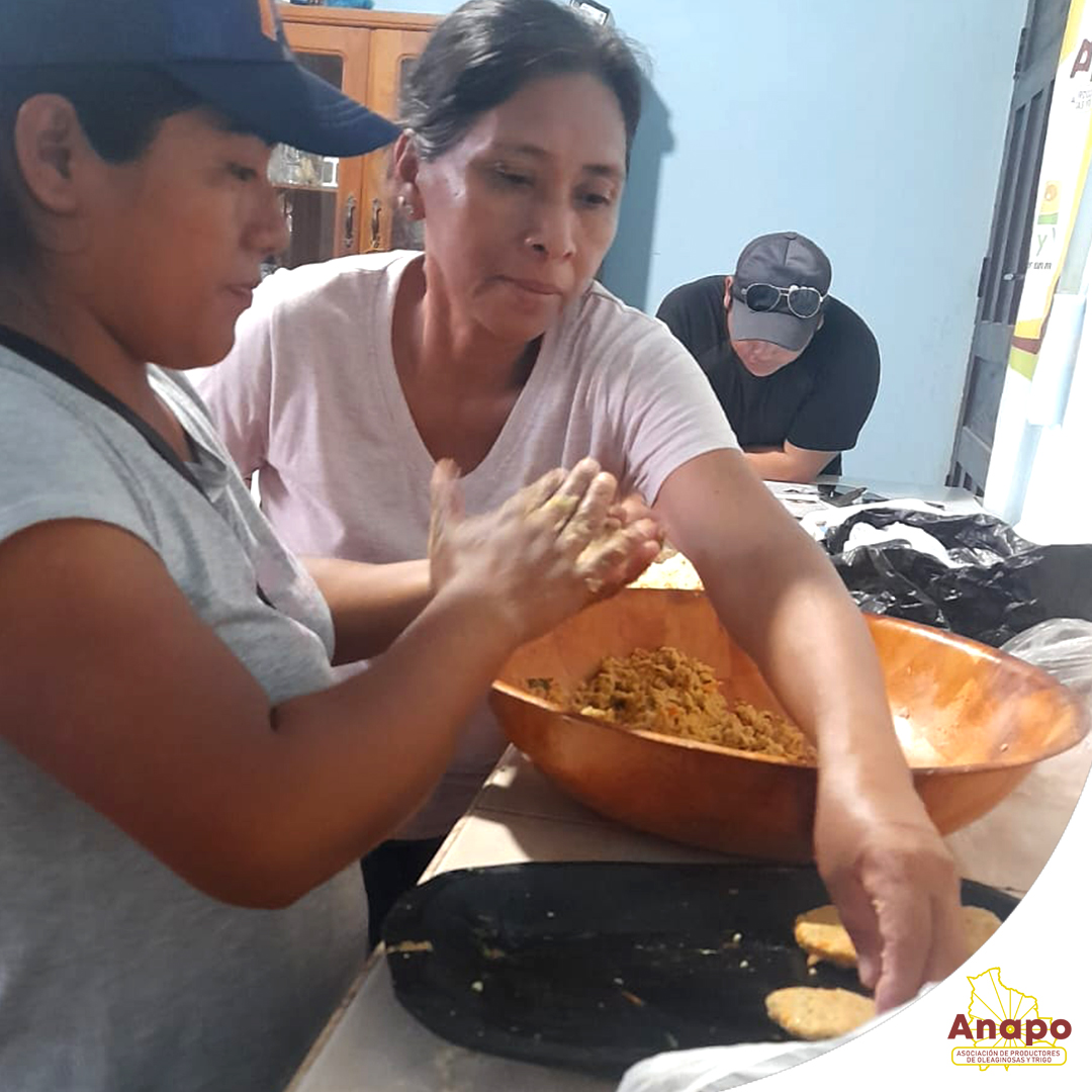 Nuestro equipo llegó hasta Okinawa Uno, donde reforzamos las Buenas Prácticas Agrícolas (BPA's), impulsando una producción eficiente y sostenible para el futuro con un enfoque de género. Además, compartimos valiosos conocimientos en Nutrición familiar, gracias a Soya y Vida.