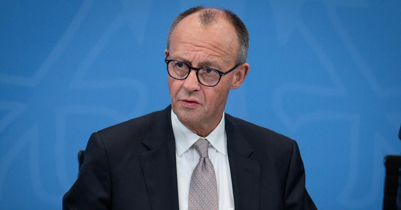 mikenov's tweet image. #News #Articles #Tweets
Current News: Articles and Tweets currentnewschannels.blogspot.com/2025/12/articl…
Trump made NS Strategy more favorable to Russia: background, assessments, predictions 
#National #Security #Strategy 
The Trump administration's National Security Strategy (NSS) moved towards a