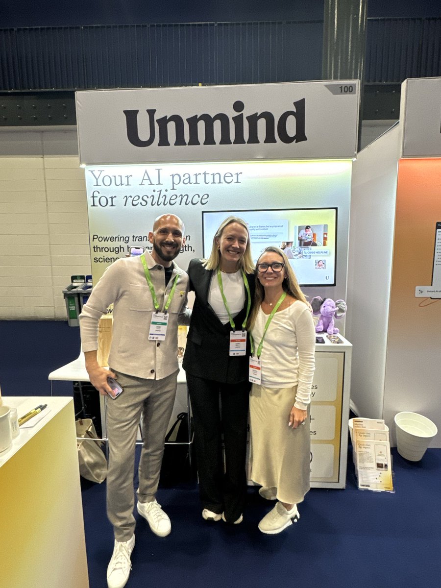 noa.studio tweet media