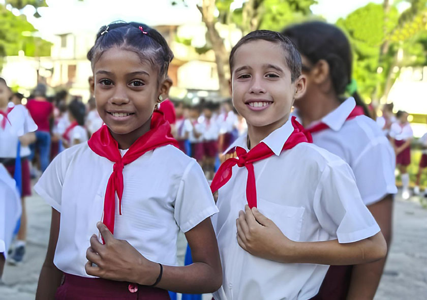 #Cuba ratifica, en el Día de los Derechos Humanos, su compromiso invariable con la defensa, protección y ejercicio pleno de todos los derechos para todas las personas, en correspondencia con los principios de progresividad, igualdad y no discriminación.

#CubanosConDerechos