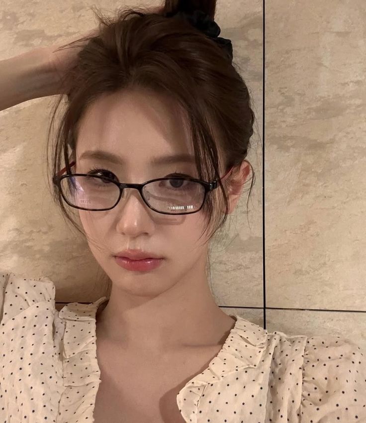 spifcs's tweet image. ︎︎ ︎

︎