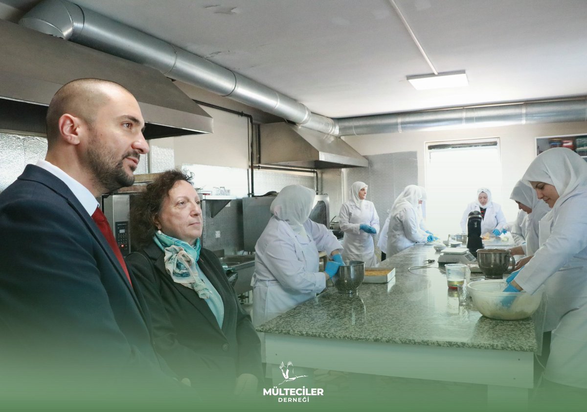 Refugees Association tweet media