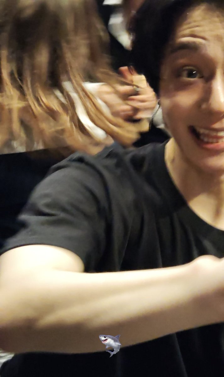 catbreadroll's tweet image. 화눙이는 여전히 귀여움
영상은 여전히 못 찍음😀