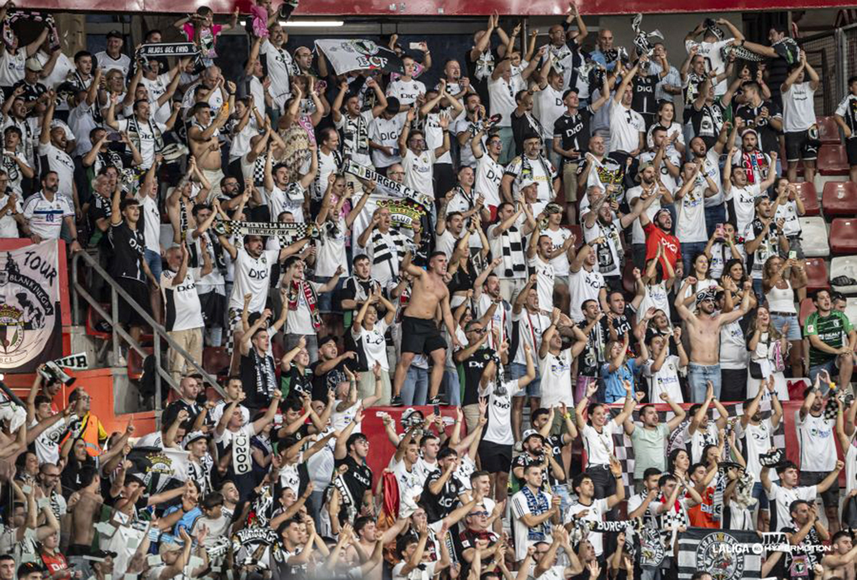 Abierta este miércoles la venta de entradas para la visita del Burgos CF al Almería #Fútbol <a href="/Burgos_CF/">Burgos Club de Fútbol</a> 
burgosdeporte.com/?p=147976