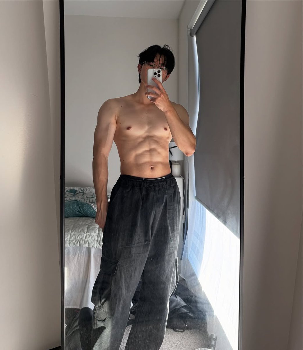 instagram.com/p/DSFasv8k7ER/…

#douyin #sixpack #tiktok #chineseboy #workout #abs #men #fitness #handsome #asian #foryoupage #model #gym #Tweets #fyp #chineseboys #RETWEEET #sexy