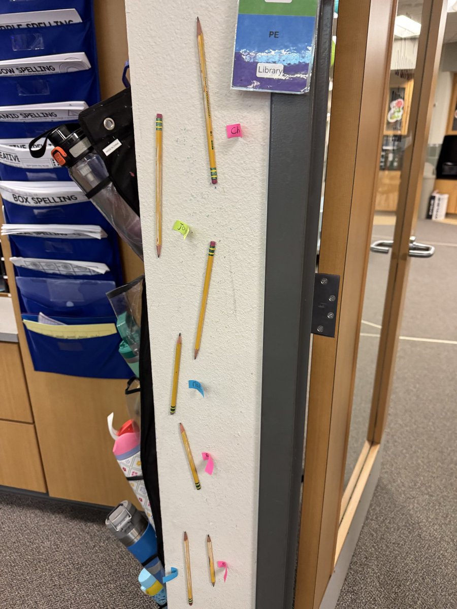 Alison Pennington tweet media