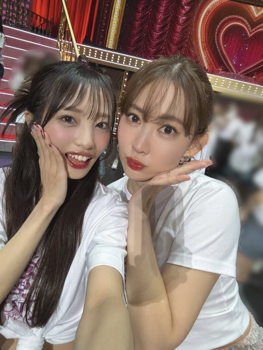 だーいすきな先輩方との2ショット📸❤️ #AKBは青春ですin武道館