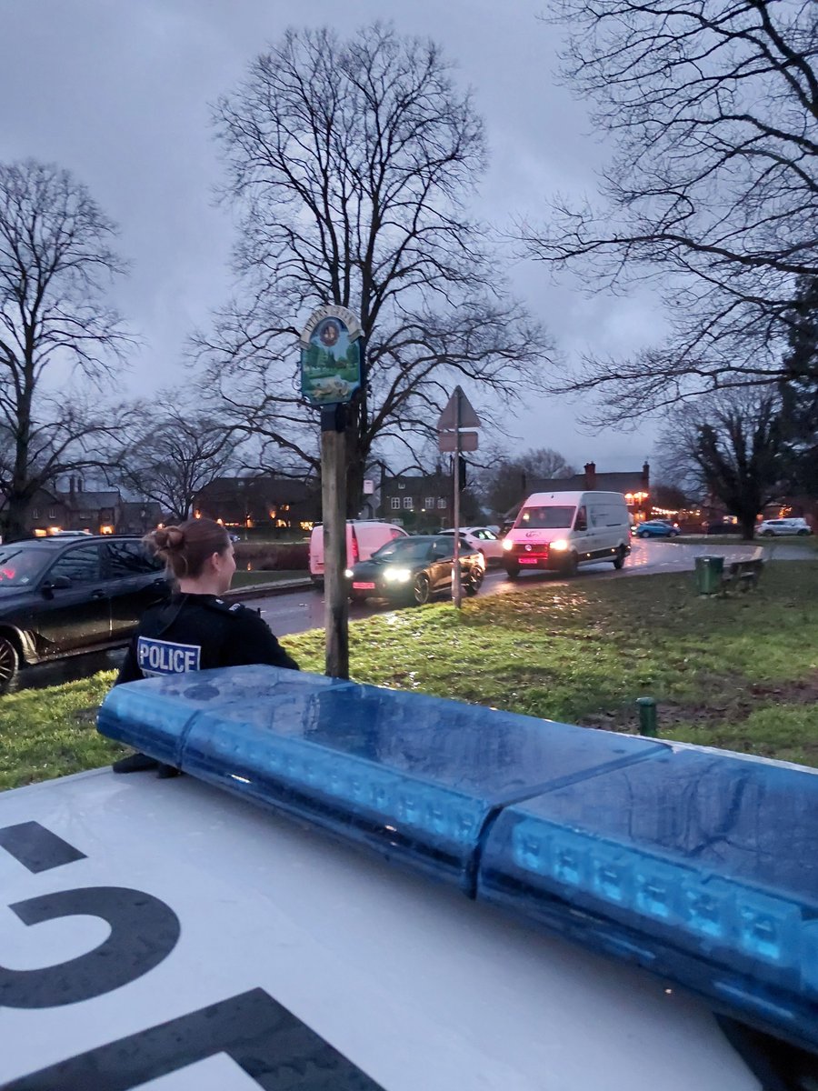 TVP_Bucks's tweet image. We've been carrying out rural burglary patrols in #Penn, #TylersGreen, #WinchmoreHill &amp;amp; surrounding villages 👮 

Please secure your homes 🏡  leave a light on 💡 and be sure to report suspicious activity to us ☎️ 

Burglary prevention tips ➡️  orlo.uk/7BHvf