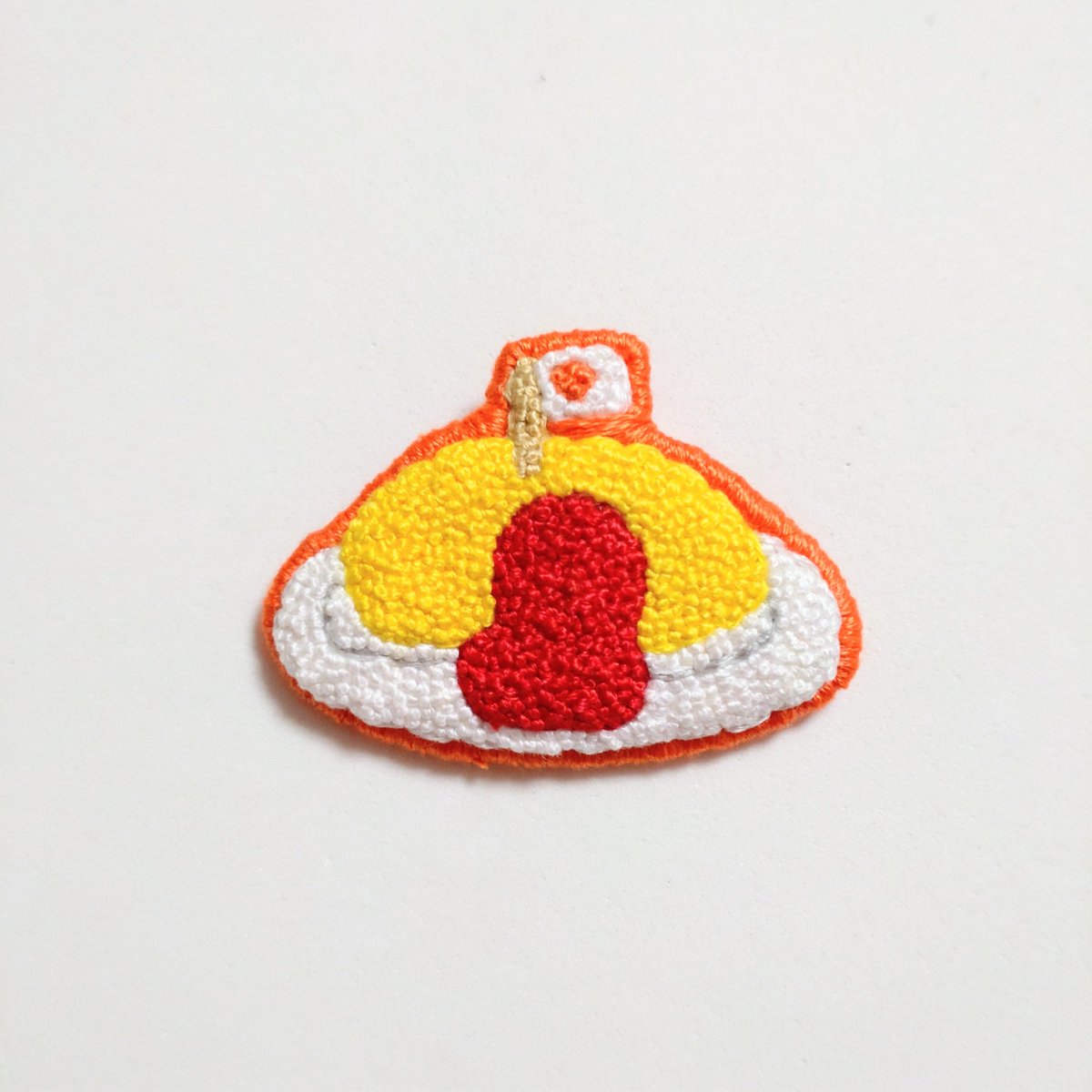 papiko_piko's tweet image. 久しぶりにオムライスを刺繍しました🍳

#刺繍