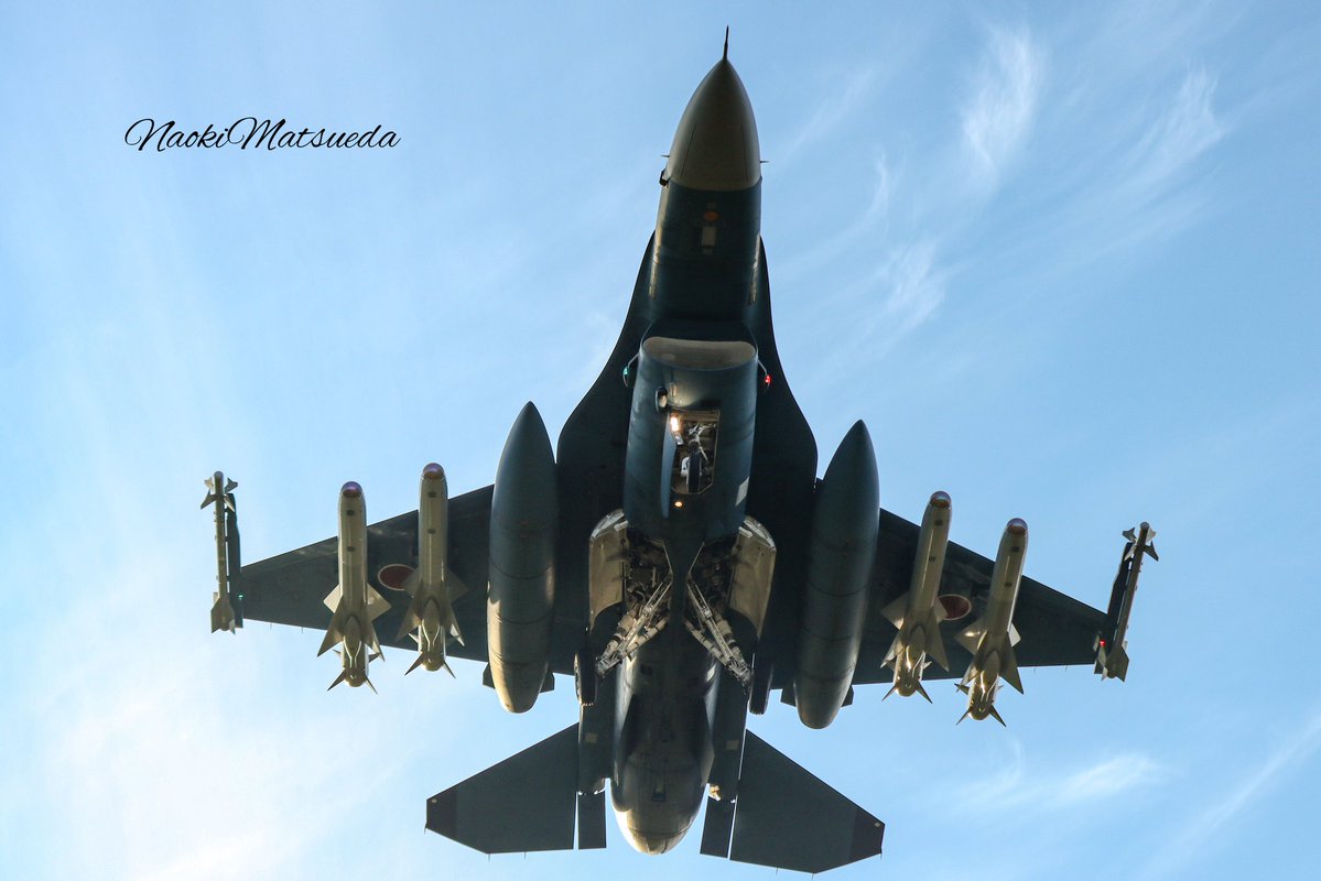 今日の築城基地
2025/12/10 RJFZ RWY25→07☀
F-2A  ASM-2  AAM-3