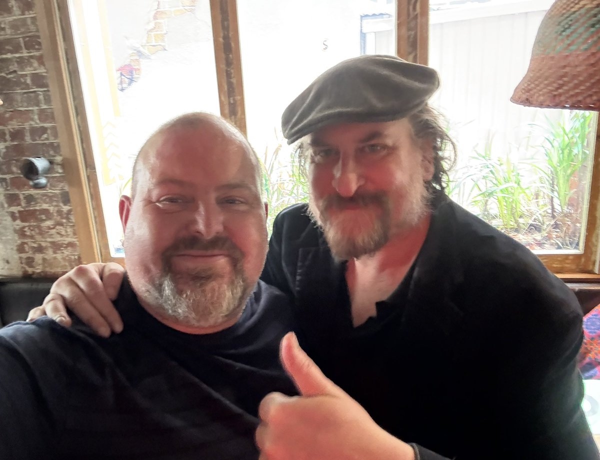 TomdeloheryJ's tweet image. Lovely to catch up with #australianactor #actor #lachyhulme who plays #scrooge in #achristmascarol @comedy_theatre #melbourne #australia #photographbyvisualartistthomasdelohery #artist #thomasdelohery #artistthomasdelohery @realthomasdelohery @TomdeloheryJ