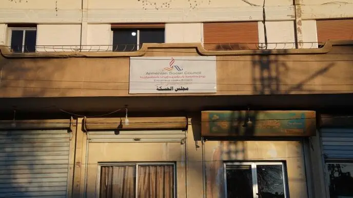 GundemRojava1's tweet image. 📍Ermeni Meclisi Eşbaşkanı İyrvend Kesperiyan:

“Rejim döneminde kendimizi tanımıyorduk. Hiçbir hakkımız yoktu. Kölelik yapıyorduk. Arkadaşlar (YPG-QSD) geldikten sonra durumumuz iyileşti. Çocuklarımız iş buldu. Kendimizi tanıdık” 

yeniyasamgazetesi9.com/iyrvend-kesper…