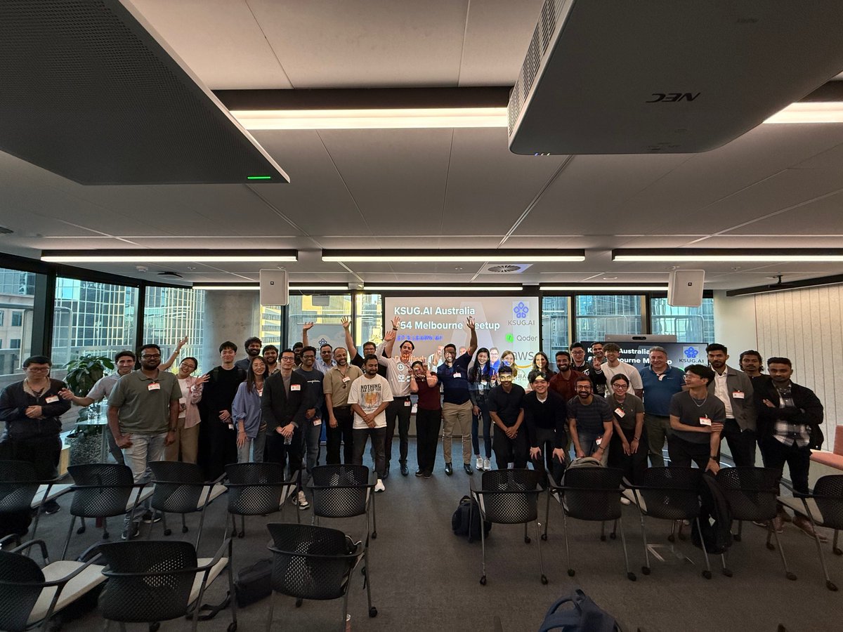 qoder_ai_ide's tweet image. Melbourne showed up BIG 🇦🇺

60+ devs/SREs, live demos of Repo Wiki &amp;amp; Quest Mode, and hands-on sessions. 

Thanks to everyone who showed up, asked questions, and coded along with us.

🙋Want to be an Ambassador in YOUR city? Hit us up!