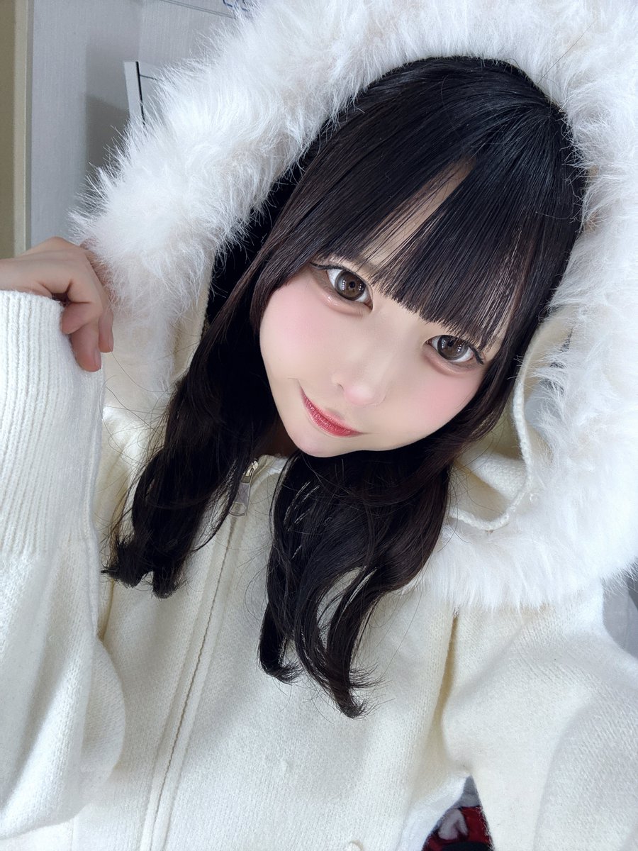 みんな今日も一日がんばりました！！！！ 私は今とっても笑顔です