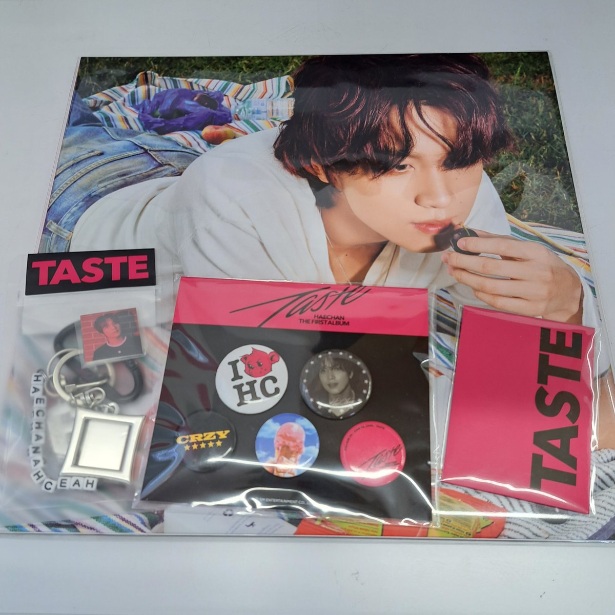 NCT  ヘチャン 缶バッジ　トレカ 💚NCT ヘチャン💚 「TASTE」のグッズが入荷しました✨ ❇️缶バッチ