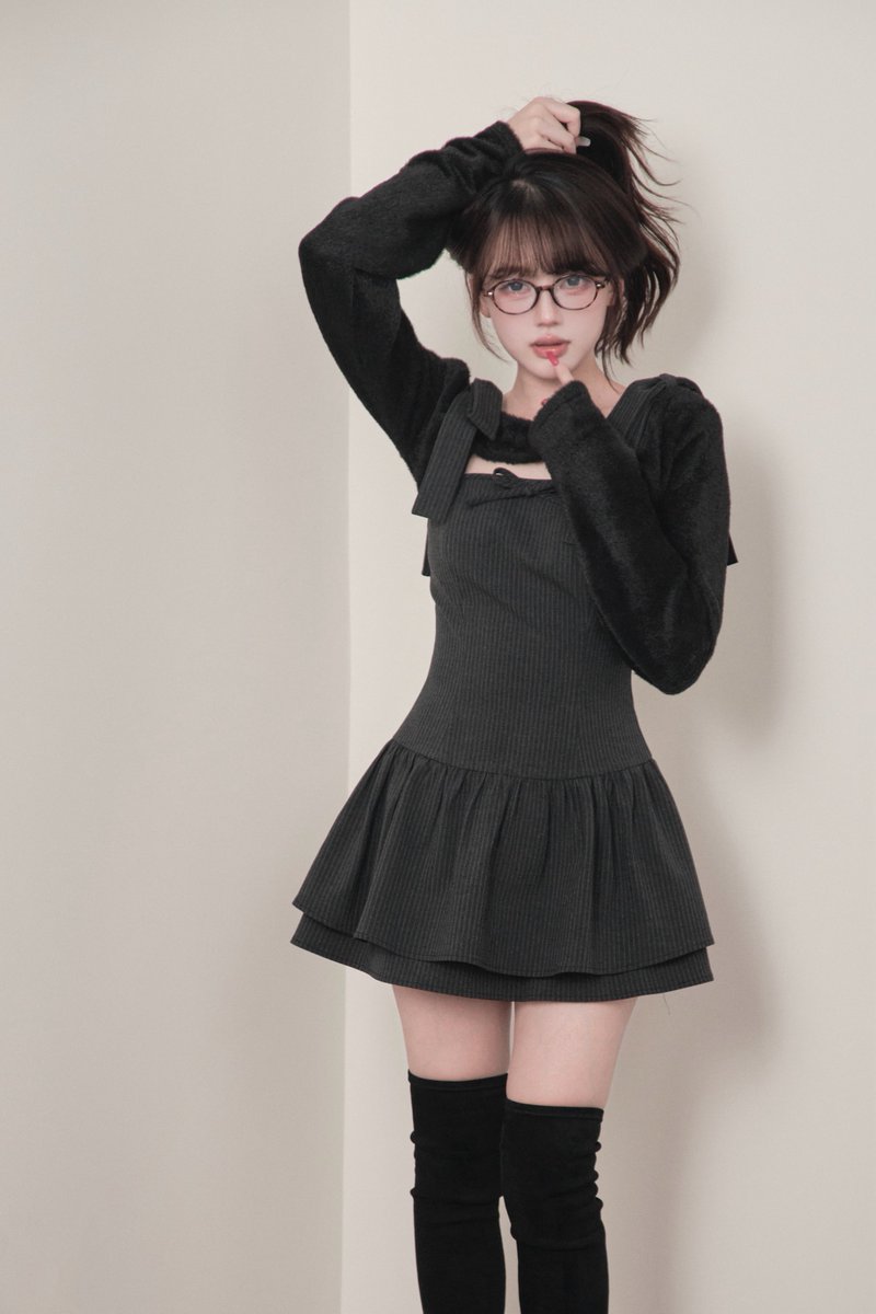 明日発売されます♡ ふわもこボレロ×ストライプミニワンピースセット