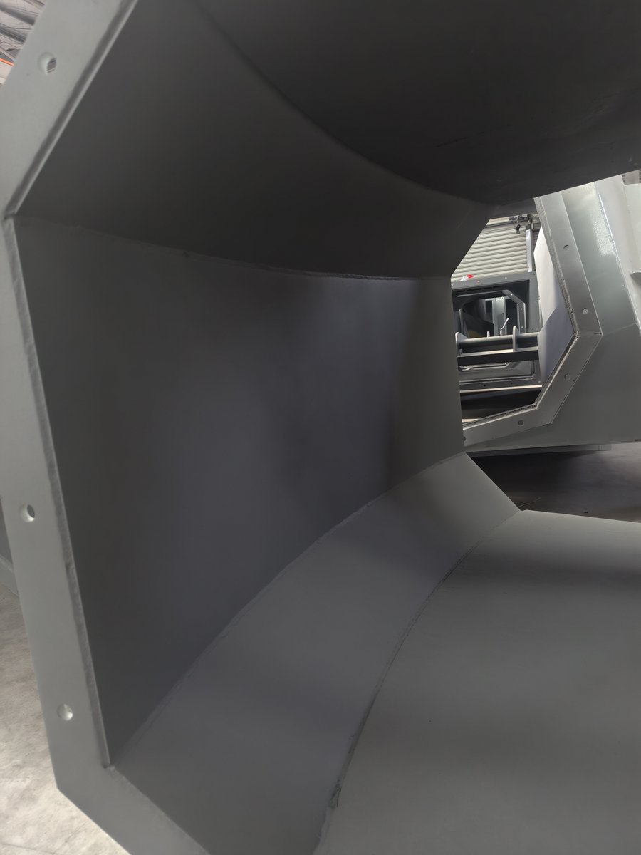 Hisanplate's tweet image. HISAN’s smooth composite chutes deliver 8–15× longer life, zero clogging &amp;amp; low friction for coal transport. Digitally formed, HRC60+ hardness, no weld beads or cracks.
📩 HS@Hisantech.com
 🌐 hisantech.com
#hisantianjin #wearplate #miningequipment