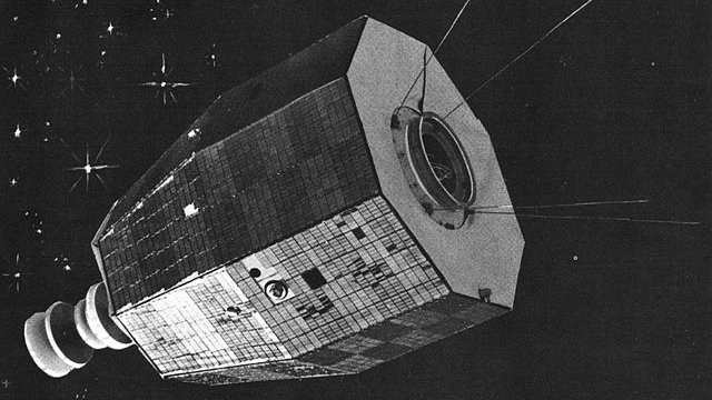 #TalDíaComoHoy en 1962 la NASA lanza Relay I, uno de los primeros satélites de comunicaciones. El primero en transmitir TV de EE. UU. a Japón, en funcionamiento hasta 1965. 🚀📡

🔗forohistorico.coit.es/index.php/send…