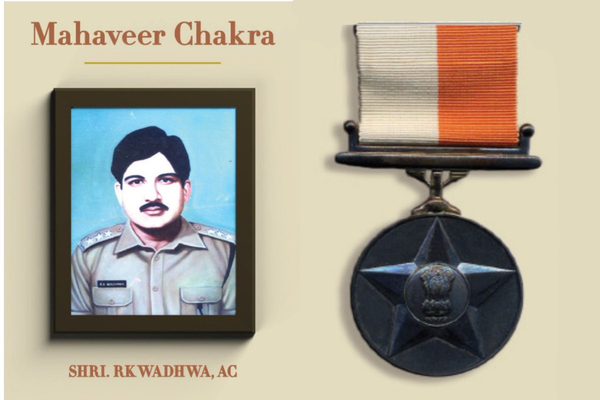 ItsPAPA2_'s tweet image. This thread is dedicated to rare, previously unseen photographs of Assistant Commandant R. K. Wadhwa, #MVC, 31 Bn, #BSF. His story continues to inspire serving officers and those preparing to join the force. His unparalleled bravery lives on through the generations. #JaiHind.