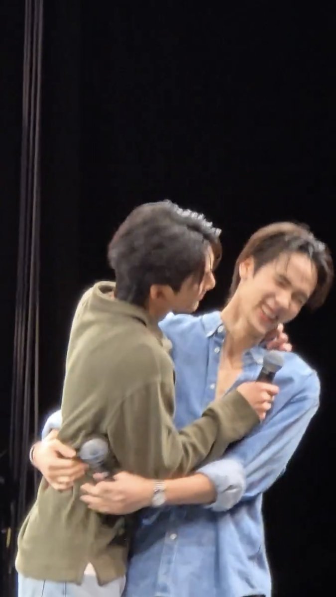 tha1zon3's tweet image. 고양이한테 거절당하는 서프의 삶
#surfjava