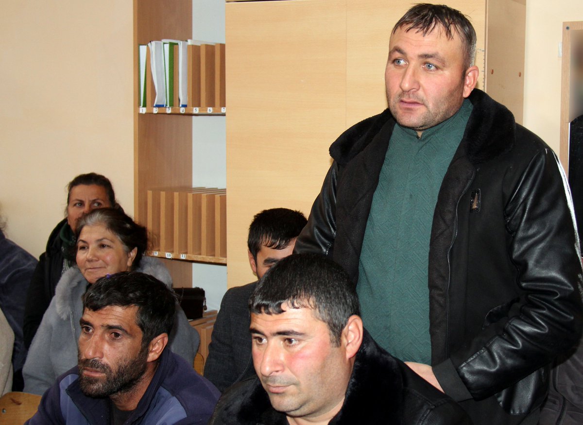 Daşkəsən Rayon İcra Hakimiyyətinin başçısı Orxan Abbasov 10.12.2025-ci il tarixdə Yuxarı Daşkəsən qəsəbəsində vətəndaşların səyyar qəbulunu keçirib

Ətraflı linkdə: dashkesen-ih.gov.az/az/news/daskes…