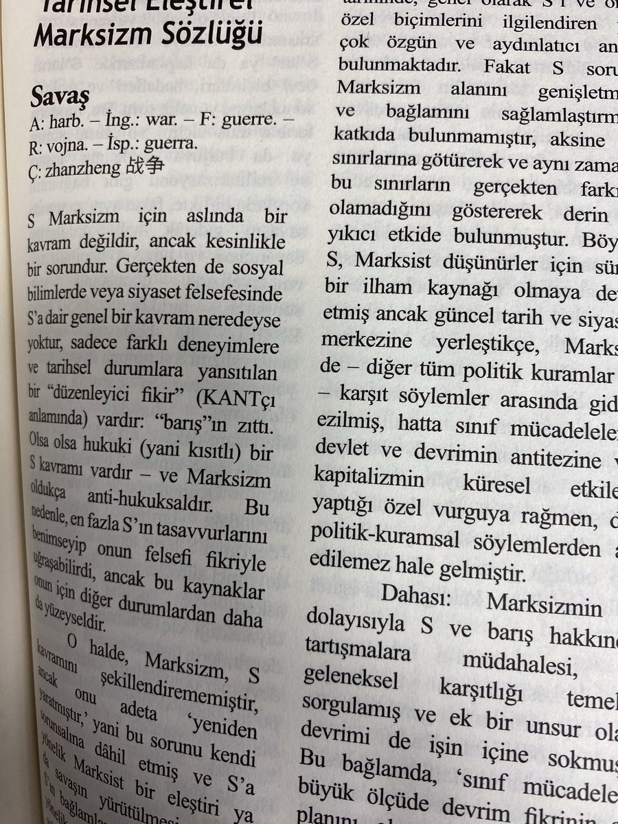 Felsefelogos’un yeni sayısı çıktı. Savaş konulu üç sözlük maddesi çevirisiyle katkıda bulundum: “Savaş” (E. Balibar)/“İç Savaş”/“Kültürler Savaşı”.