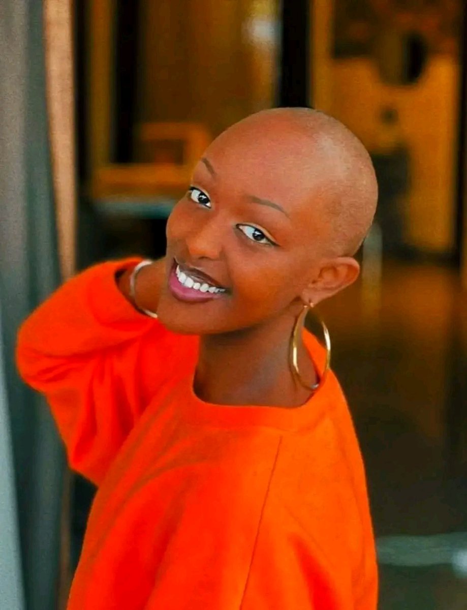 Ubu kandi azi ngo twarabyibagiwe 😁Gusa byari bimubereye 🥰🥰👌🏽

Nikoneye🫣🙌😤⚡