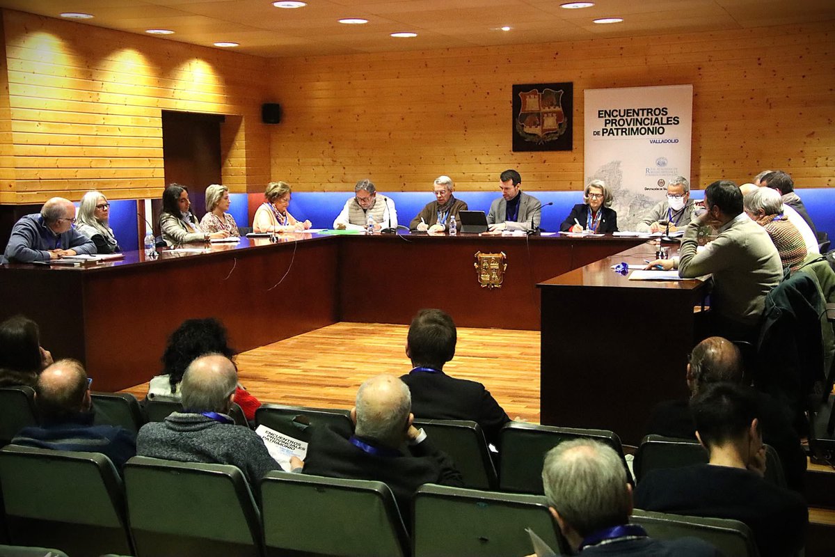 Ayer se celebró en Medina de Rioseco el segundo de los Encuentros Provinciales de Patrimonio de la Provincia de Valladolid. En esta ocasión académicos y agentes locales compartieron reflexiones en torno al Patrimonio Cultural.

(Fotos F. Fradejas).