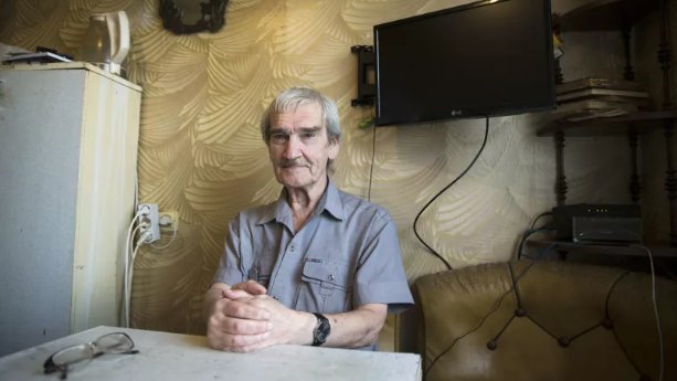 Isakpachukwu's tweet image. The Night the World Almost Ended , 1983

A Soviet officer named Stanislav Petrov saw a nuclear alert on his screen. The system said the U.S. had launched missiles. Instead of reporting it , which could have triggered a real nuclear war ,he trusted his gut and ignored the alert.…