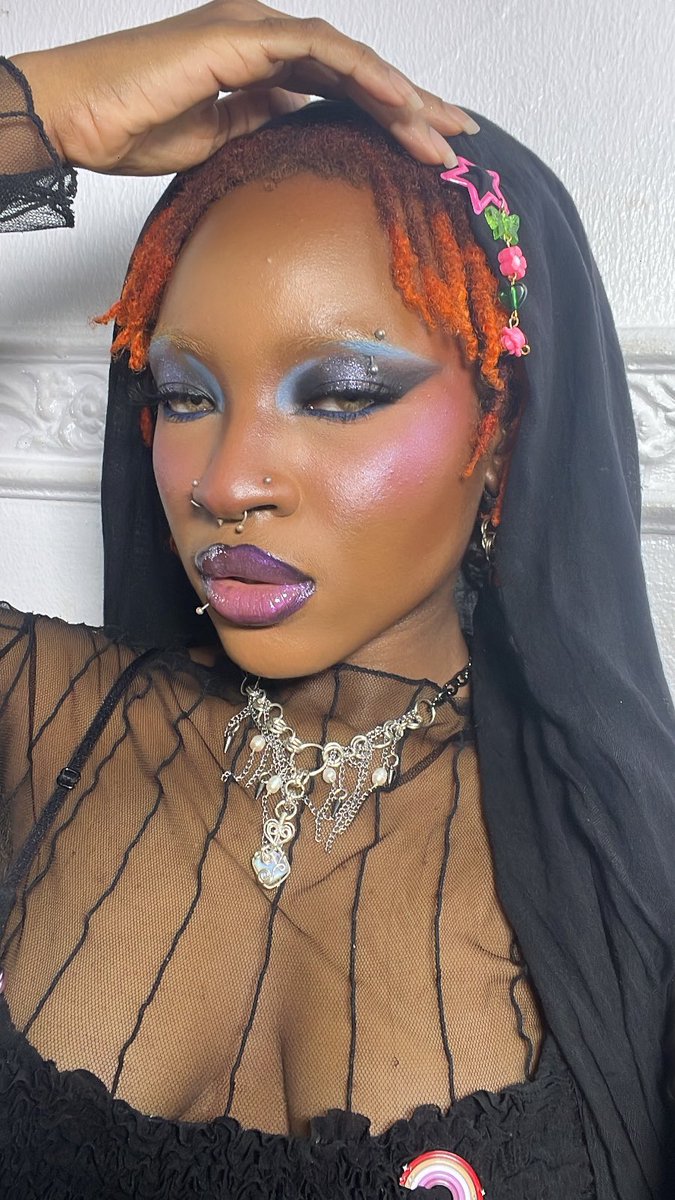 buttacup_x's tweet image. Another banger!!!