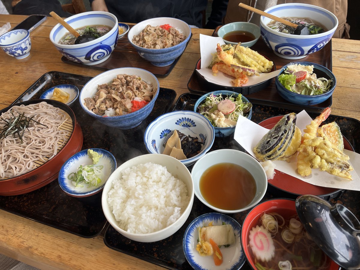 \[V}KWwRXfBAhbgR!!x:ŐV𐏎XV!!