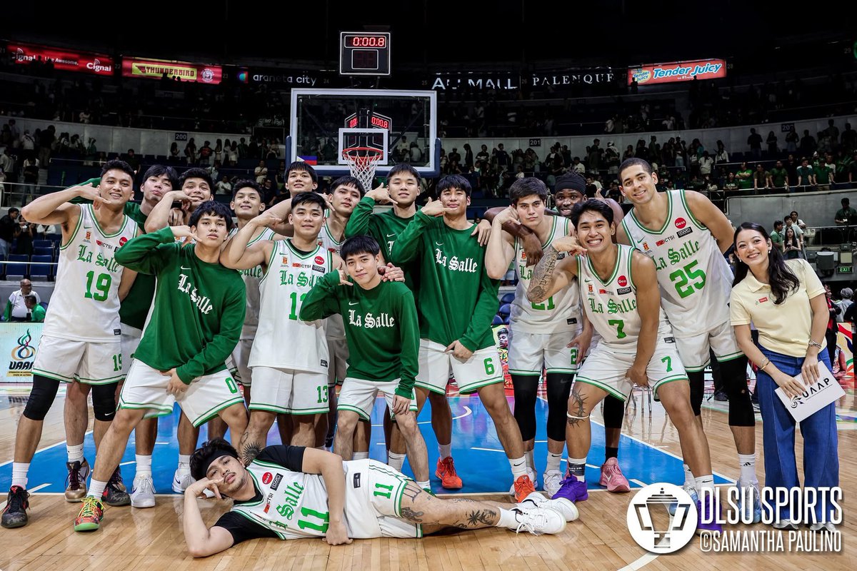 GAME 1 SECURED! 😭🤩

🏹DLSU DEFEATS THE DEFENDING CHAMPS ✊UP IN GAME 1 OF THE BEST-OF-THREE CHAMPIONSHIP SERIES, 74-70.

ARGGGHHH ONE MORE WIN, GREEN ARCHERS! 🥹❤️‍🩹