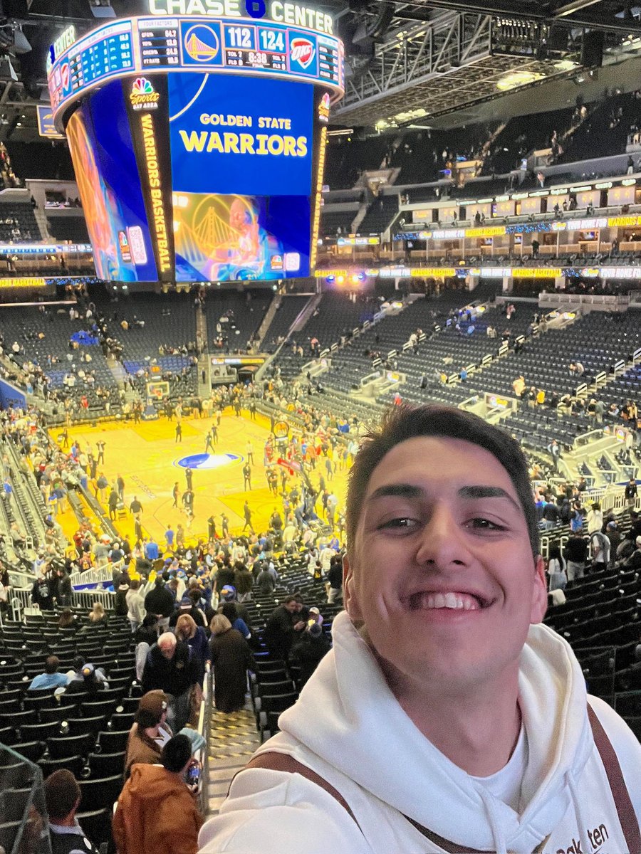 TripDoubleES's tweet photo. @drafteados @JmCalderon Estas sonrisas son las que hacen que todo el trabajo que hay detrás de un viaje #tripdouble merezca la pena 😍
Y estas imágenes son sólo un ejemplo de las caras de felicidad que se vieron en nuestro viaje a San Francisco con @drafteados y @JmCalderon 🤭 https://t.co/ORPvPzbvQx
