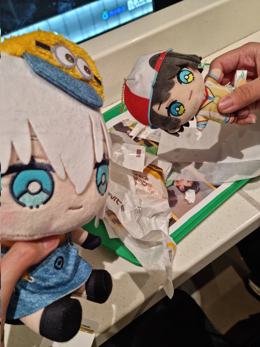 호다카가 된 스컨분과 스바토모