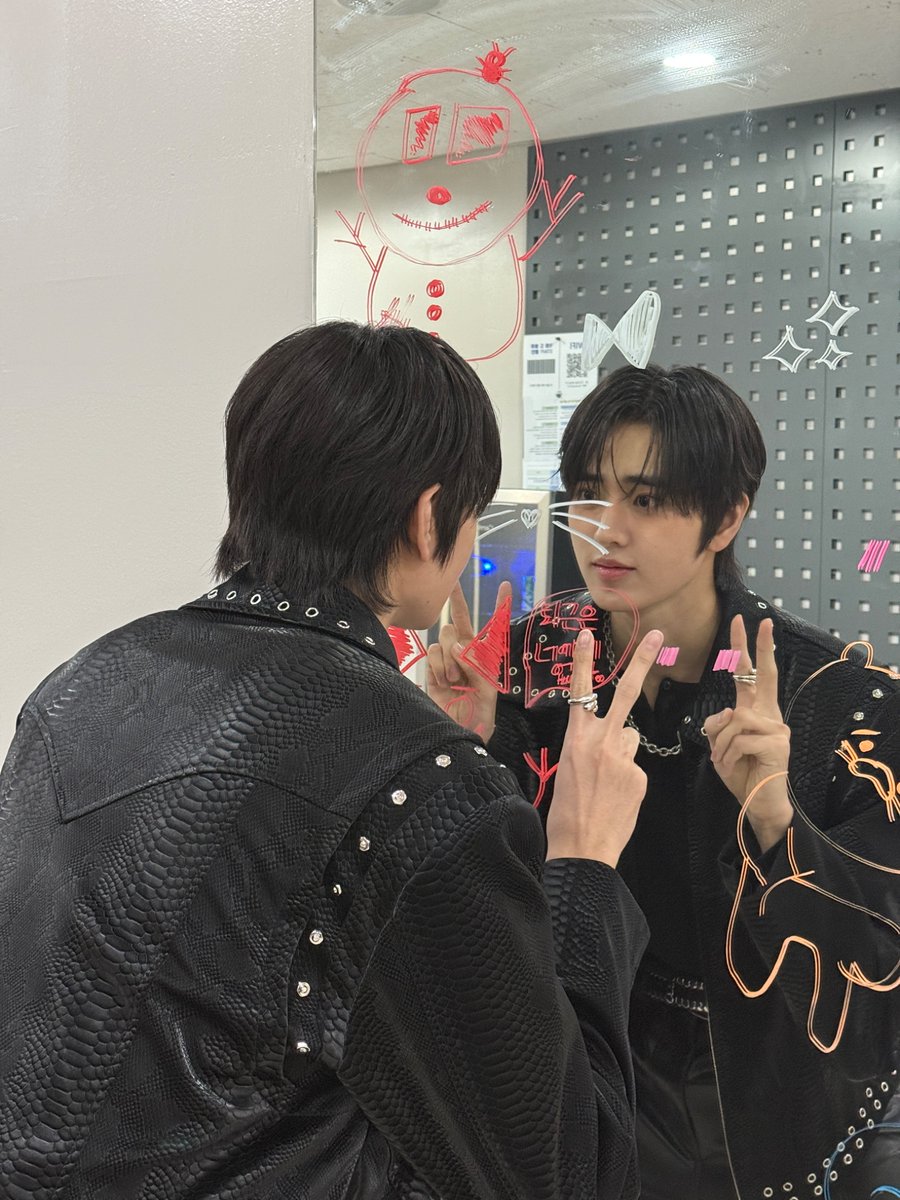 テンペスト (’12 日、香港、英) 香港】活気と地元文化が溢れる香港のナイトマーケット「男人街