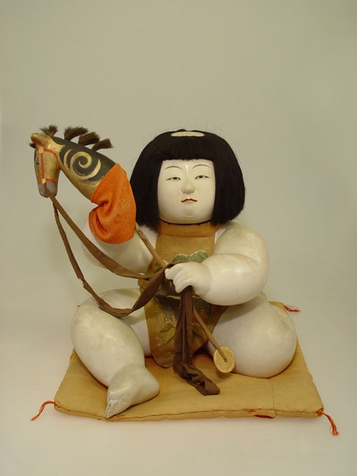 干支コレ 作品紹介】#横浜人形の家《御所人形「春駒」》 福々しい御所